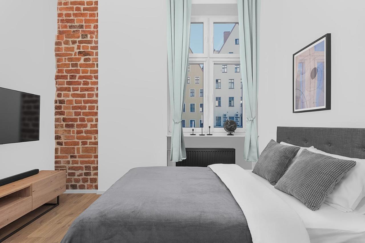 Grey Panther Apartment In The Heart Of Wroclaw Ngoại thất bức ảnh