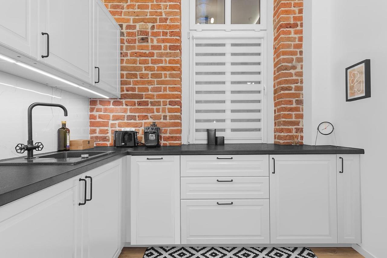 Grey Panther Apartment In The Heart Of Wroclaw Ngoại thất bức ảnh
